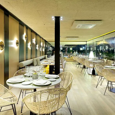 Occidental 4* Бильбао